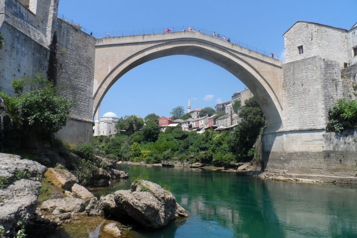 mostari hid